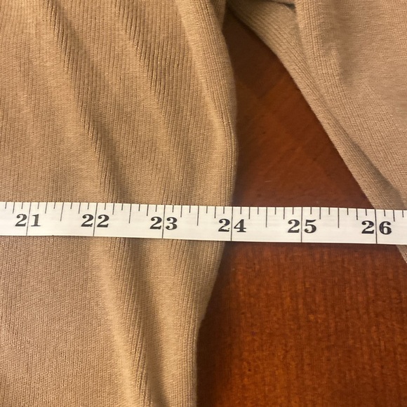 Venezia Jeans Clothing Co Size 18/20 Cardigan Camel Ribbed V Neck - Picture 6 of 7